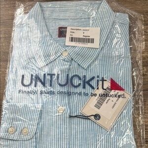 NWT UNTUCKit Sherry Women’s Button Down Shirt Size 8